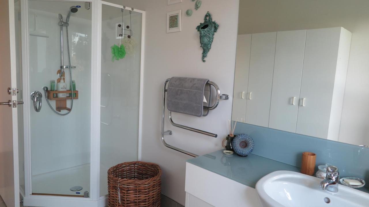 Kaka Lodge At Kotare House Tawharanui Екстер'єр фото